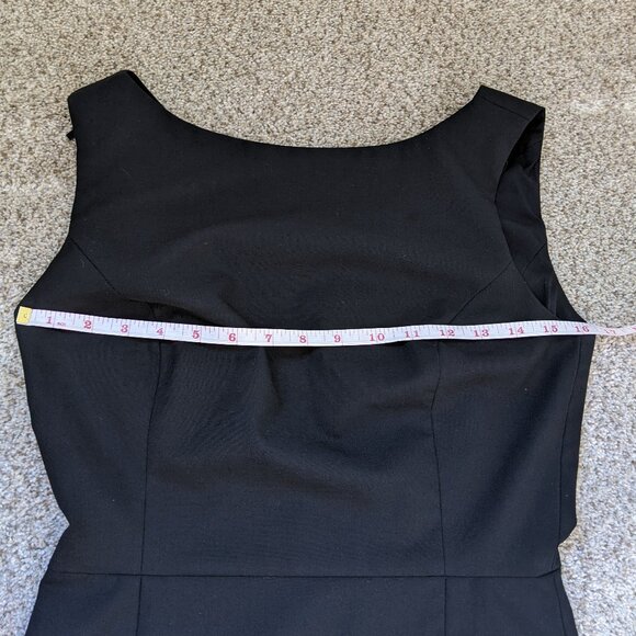 Of Mercer Fifth Avenue V-Back Sheath Dress, Size 2 - Picture 9 of 11